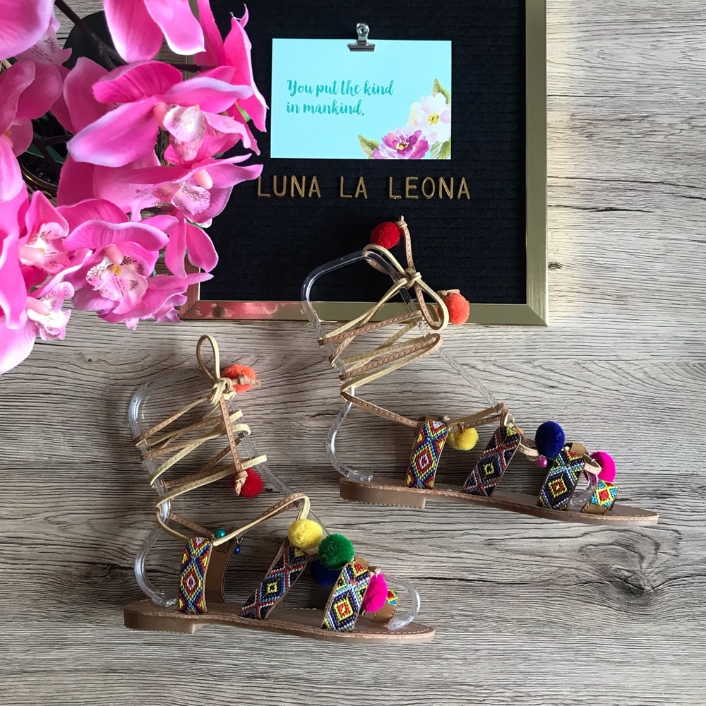 NEW Chinese Laundry Pompom Gladiator Sandals, sz 6